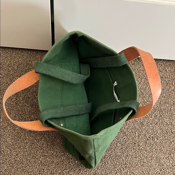 Immodest Cotton Green Canvas Lunch Tote with Leather Straps - Picture 4 of 7